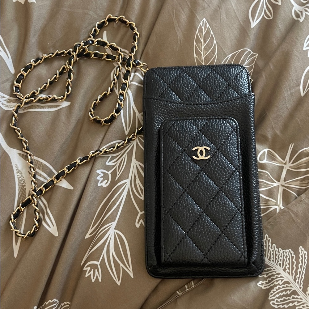 Black Quilted Crossbody